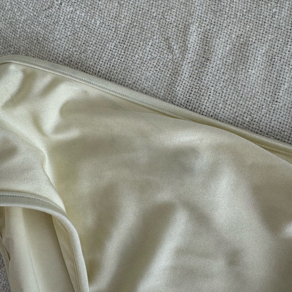 B Fyne High Waisted Bikini Bottom Cloud Cream Large - Picture 2 of 6